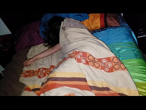 ❤️ Stedbarn skælder sin unge stedmor ud, mens hun sover. ❌ Porno at da.pornofilmtv.ru ❌️❤